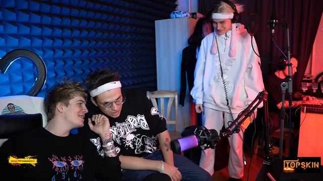 бустер, сода лав и никоглай записывают трек | делают дис на сода лав смотреть онлайн