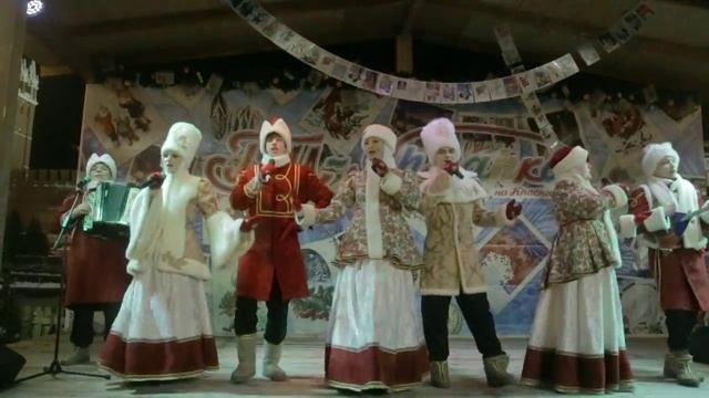 "Уж ты, Порушка Параня"-ансамбль"Услада" гг.Владимир-Суздаль смотреть онлайн