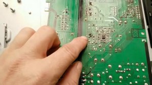 Samsung LE32B450 не включается