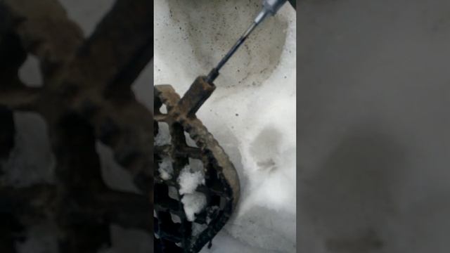 Как быстро выкрутить залом Болта? смотреть онлайн