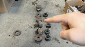 Замена подушек кузова Mitsubishi Pajero II