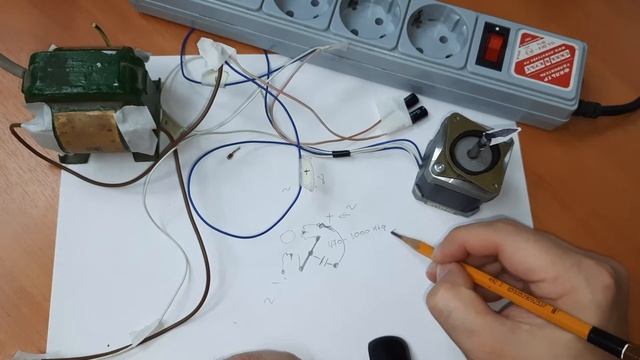 Шаговый двигатель эксперимент запуск без контроллера\драйвера смотреть онлайн