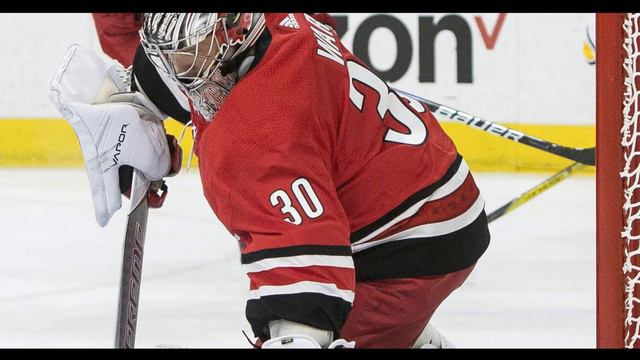 Faulk scores twice as Hurricanes beat Sabres 4 2 смотреть онлайн