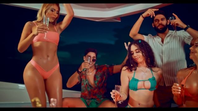 Anuel AA & David Guetta - Vibra (Video Oficial) | LLNM2 смотреть онлайн