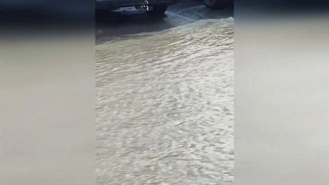Fear strikes France: Flood in Pas-de-Calais смотреть онлайн