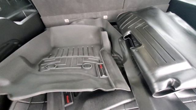 2019 Chevrolet Suburban LT 13k mi Schrier Automotive Omaha NE 402.733.1191 ask for John! смотреть онлайн