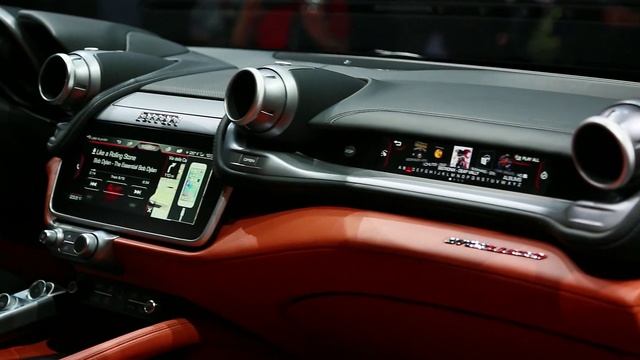 Auto Loisirs: Ferrari GTC4Lusso Geneva смотреть онлайн