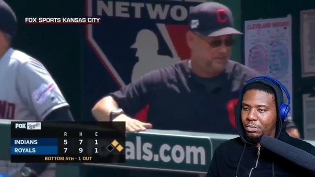 SOCCER FAN Reacts to The Most Controversial Player in Sports | Trevor Bauer смотреть онлайн