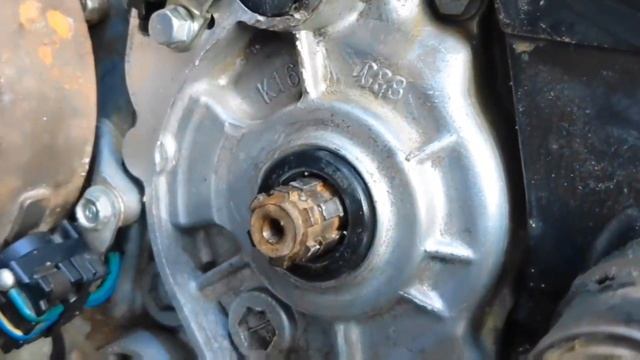BIKE CHAIN SPROCKET PROBLEM | CHAIN GARARI SET | BIKE CHAIN NOISE PROBLEM смотреть онлайн