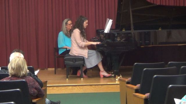 Bentley Adkins Senior Piano Recital смотреть онлайн