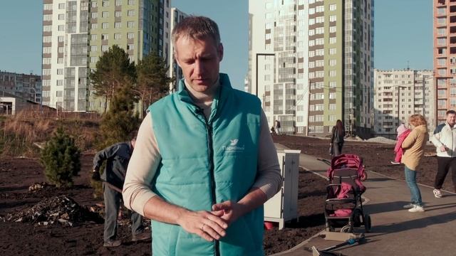 В ЖК «Парковый» прошла совместная высадка деревьев с жителями комплекса и застройщиком ГК"Атмосфера смотреть онлайн