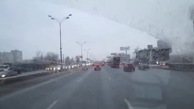 Небольшой обзор Соболя 4х4 по МКАДу смотреть онлайн