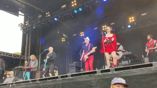 Turkuaz Ft Adrian Belew and Jerry Harrison The Great Curve Hulaween 2021 смотреть онлайн