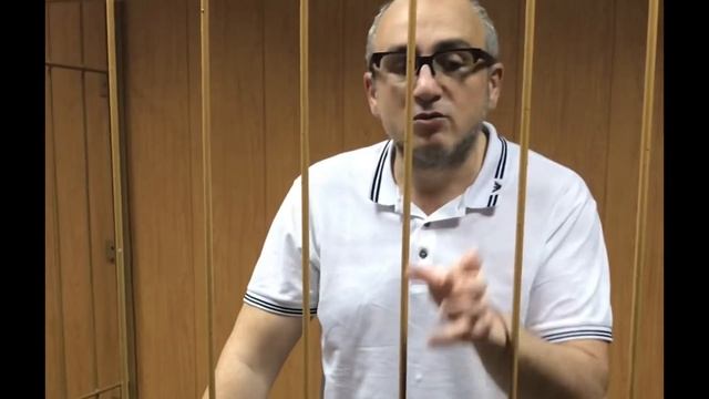 Кантемир из суда: «Только Ваши комментарии мне дают силы бороться, Спасибо Вам»! смотреть онлайн