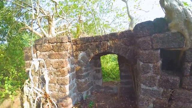 Гоа пляж парадайз. Реди Форт до реконструкции Гоа. Yashwant Gad Fort. смотреть онлайн