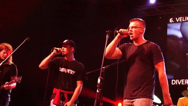 Deformitet na Velikogradištanskoj gitarijadi смотреть онлайн