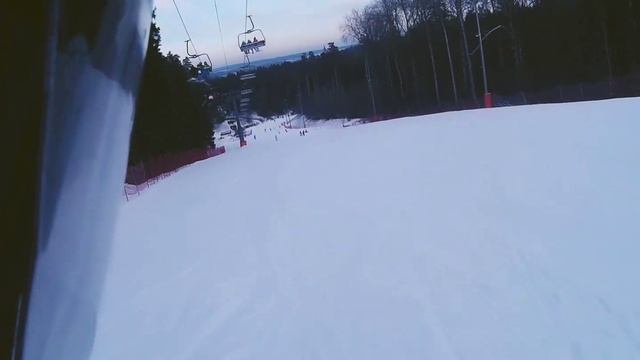 На горных лыжах | спуск по 1-й синей трассе, Силичи 2022 | Беларусь смотреть онлайн