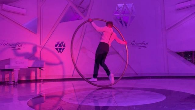 шоу номер Колесо на праздник артисты оригинального жанра смотреть онлайн