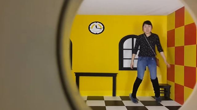 Саша в Галилео, Новосибирск, апрель 2015 смотреть онлайн