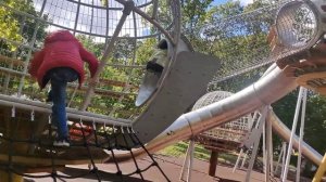 Самая длинная горка-труба в Москве