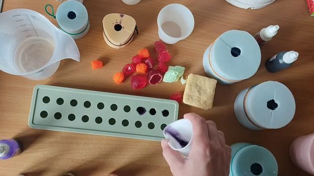 Как сделать ягодки черники из мыла смотреть онлайн