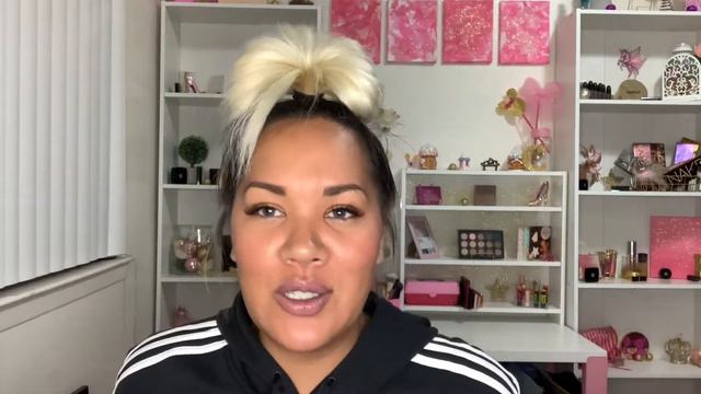 KKW Fragrance Review Lips