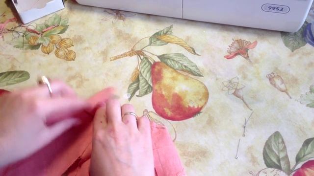 Часть (2) Шьем штаны и жакет для кукол Тильд: гномы, мышки, снеговики в пижаме смотреть онлайн