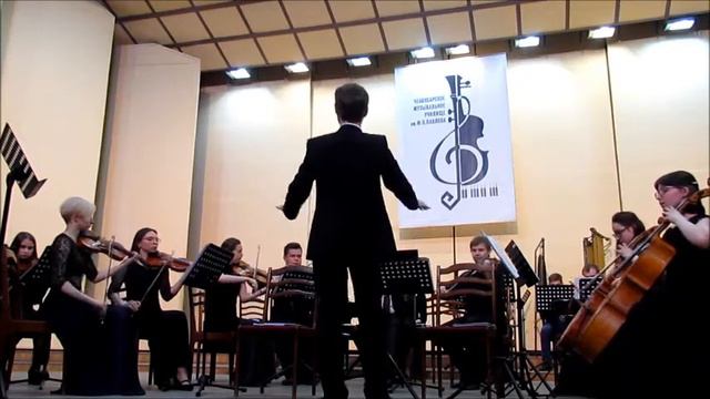 концерт симфонической музыки - "по страницам классики" смотреть онлайн
