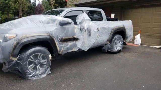 We Plasti-Dip a 2019 Toyota Tacoma fender flares and badges. 3 min video смотреть онлайн