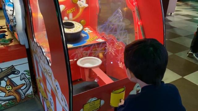 Играю в Vegas,Happylon🦖 смотреть онлайн