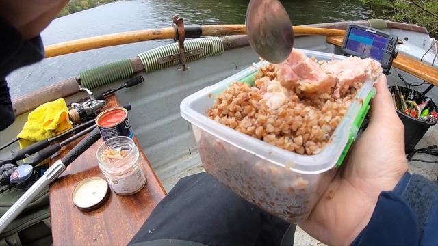 Щука в начале МАЯ. Просто отличный день и классная рыбалка. смотреть онлайн