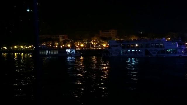 Прогулка по жемчужной реке в Гуанчжоу смотреть онлайн