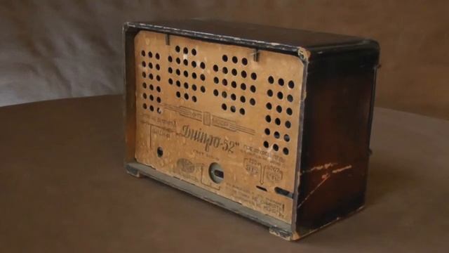 "Днипро 52" "Днепр 52" Ламповый Радиоприемник СССР 1952 г. смотреть онлайн