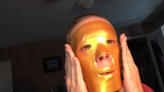 Gold Collagen Face Mask Review смотреть онлайн