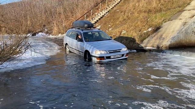 ПРАВильнЫЙ РУЛЬ. No 55. "Toyota Caldina 4wd. Попытка преодоления брода". #toyotacaldina смотреть онлайн