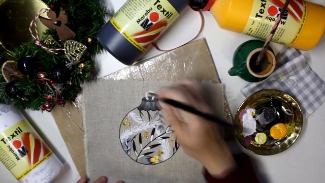 Новогодний декор свитера красками Marabu смотреть онлайн