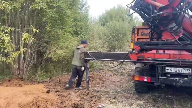 Плывун. Бурение второго колодца в Истринском районе на плывуне ! смотреть онлайн