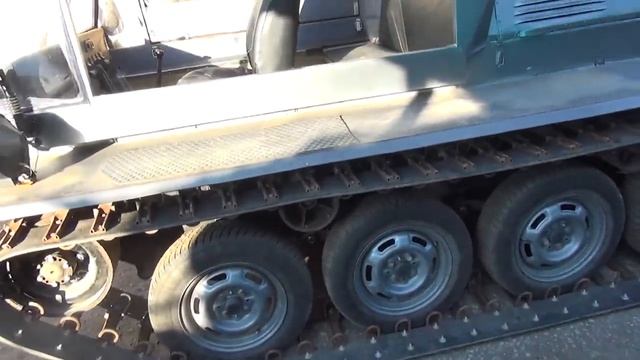 Дед Иван в 72 года собрал гусеничный вездеход смотреть онлайн