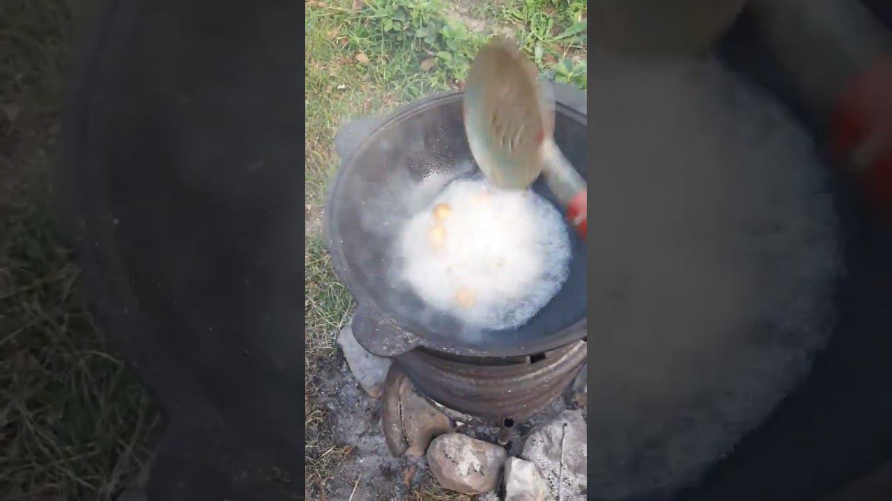 Картошка по деревенски в казане #kitchen #potatoes смотреть онлайн
