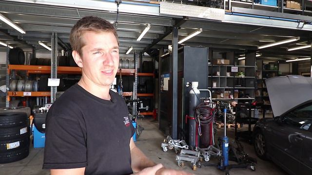 IT'S ALIVE! Part 3 - LEON EX WTCC BTCC CAR - DARKSIDE DEVELOPMENTS смотреть онлайн