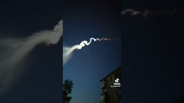 НЛО сбило российскую ракету над космодромом Восточный. смотреть онлайн