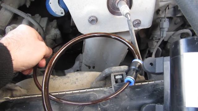 Замена масла электрическим насосом через щуп - часть 2 смотреть онлайн