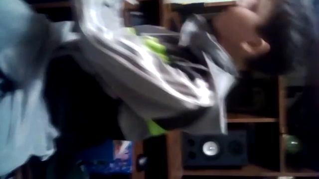 Секрет с ниткой и иголкой смотреть онлайн