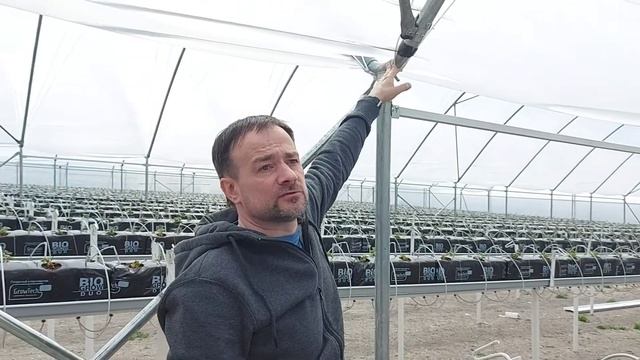 Производство ягодных туннелей от компании ХозАгро смотреть онлайн