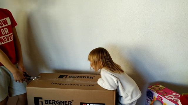 Распаковка ГЕЙМЕРСКИЙ СТОЛ и СТУЛ для ЕГОРА смотреть онлайн