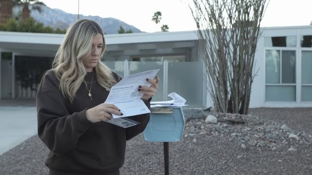 How Much My Airbnb Made In Its First Year смотреть онлайн