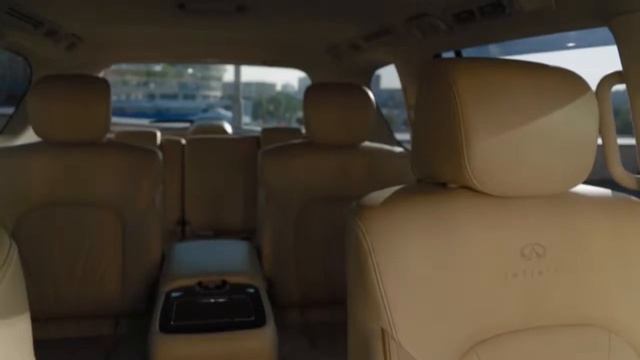 Заказать авто Infiniti / Инфинити смотреть онлайн