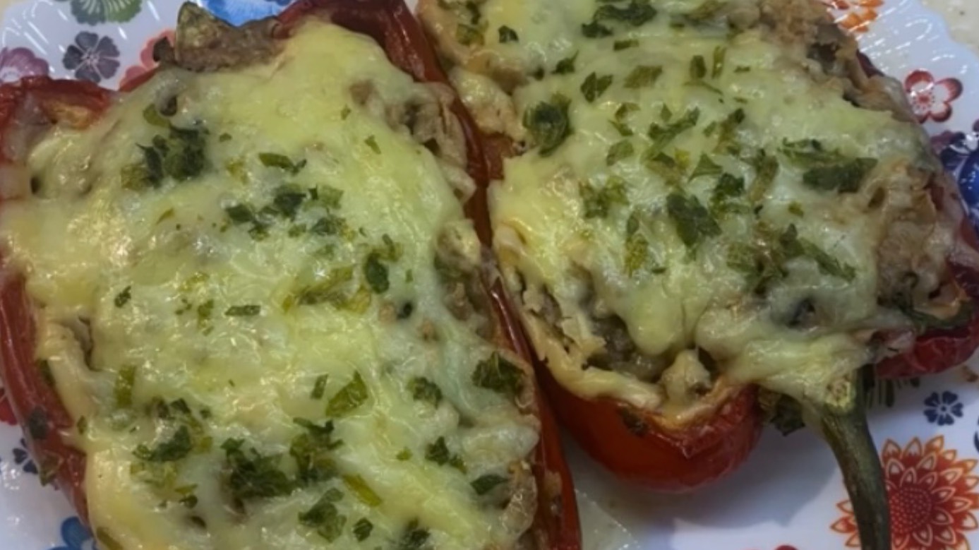 Лодочки из болгарского перца с фаршем в духовке смотреть онлайн