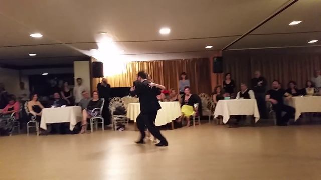 Luciana Muzio Claudio Coppola tango (Que Falta Me Haces _ Miguel Caló/Armando Pontier) смотреть онлайн