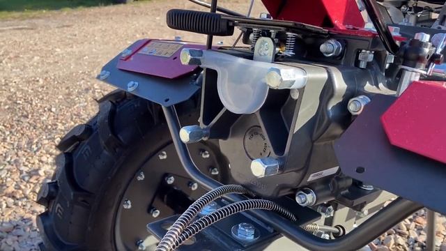 Jeden z najpopularniejszych modeli ciągników marki Weima WM1100F-6 z dyferencjałem! смотреть онлайн